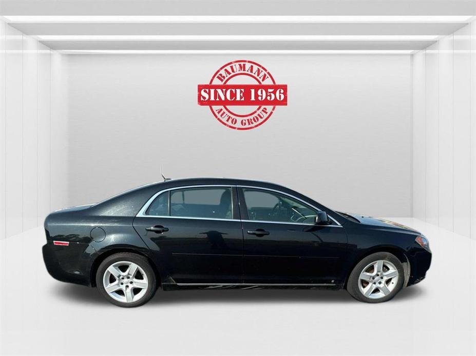 used 2009 Chevrolet Malibu car, priced at $5,681