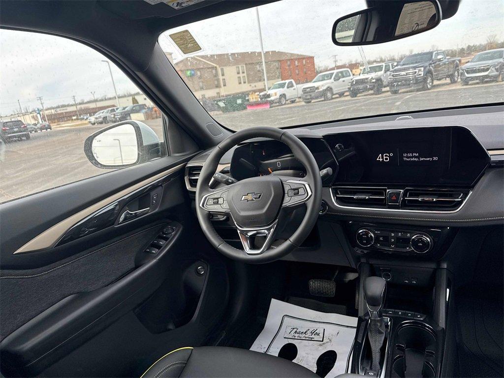 new 2025 Chevrolet TrailBlazer car, priced at $30,500