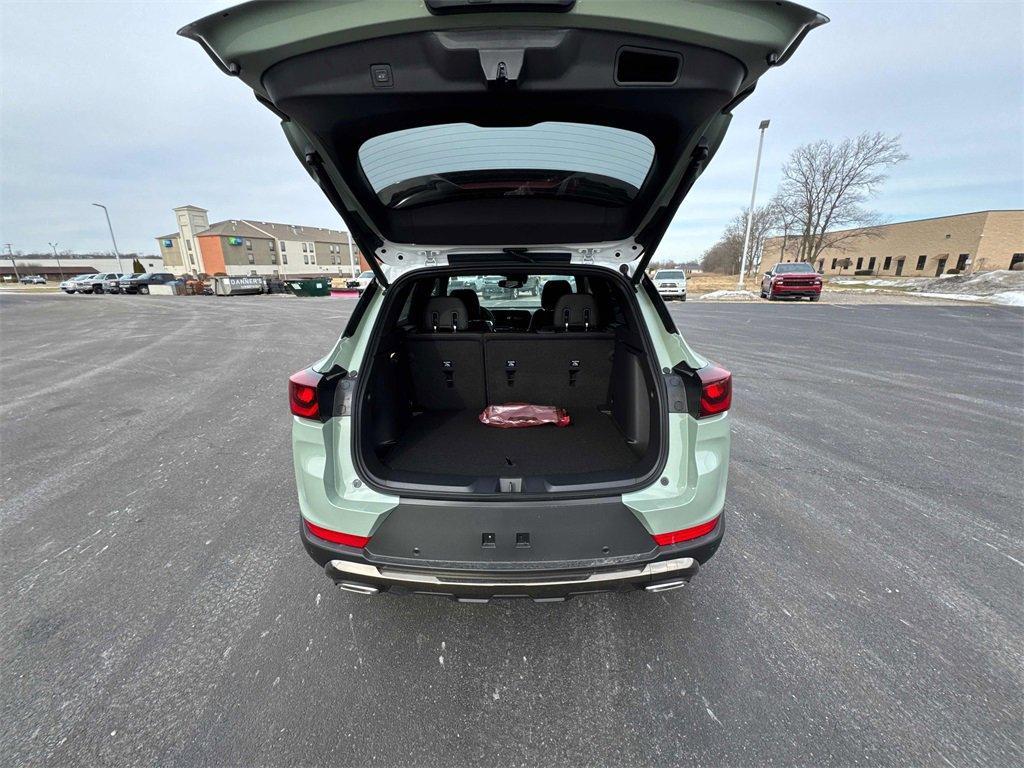 new 2025 Chevrolet TrailBlazer car, priced at $30,500