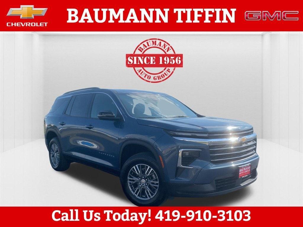 used 2025 Chevrolet Traverse car, priced at $40,998