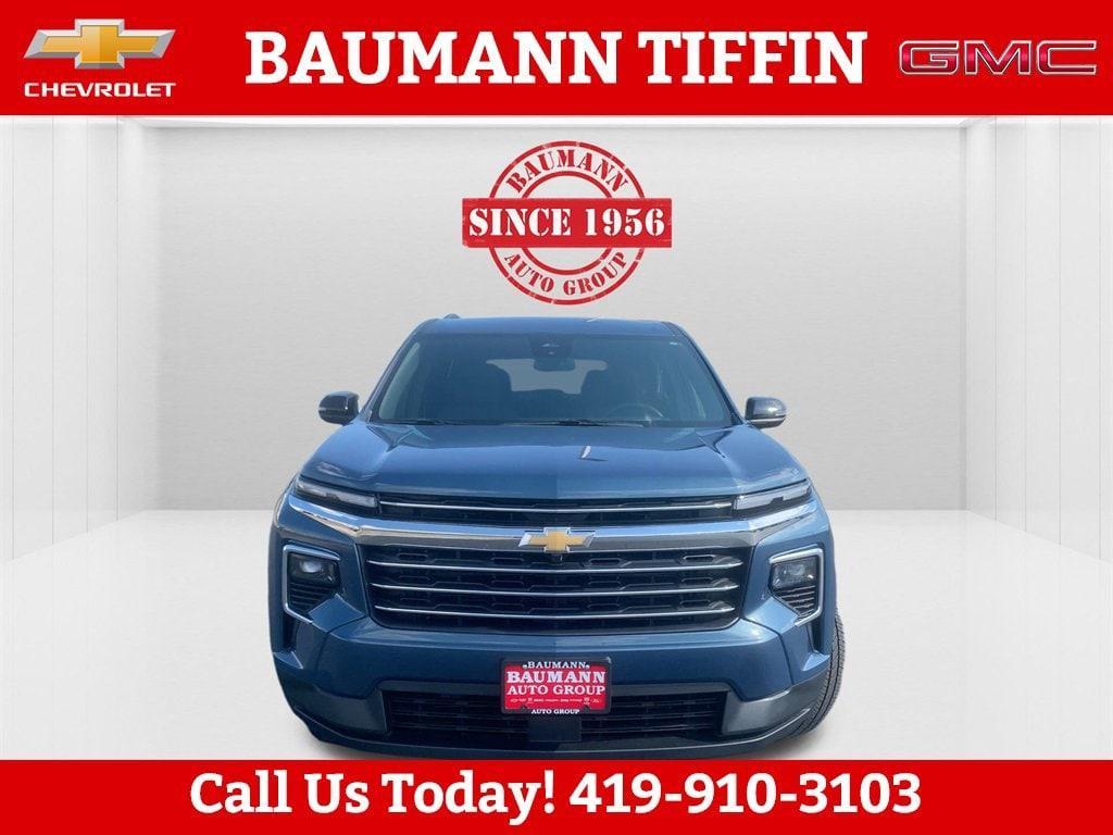 used 2025 Chevrolet Traverse car, priced at $40,998