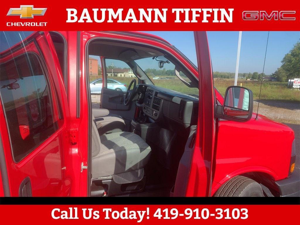 new 2025 GMC Savana 3500 car, priced at $51,975