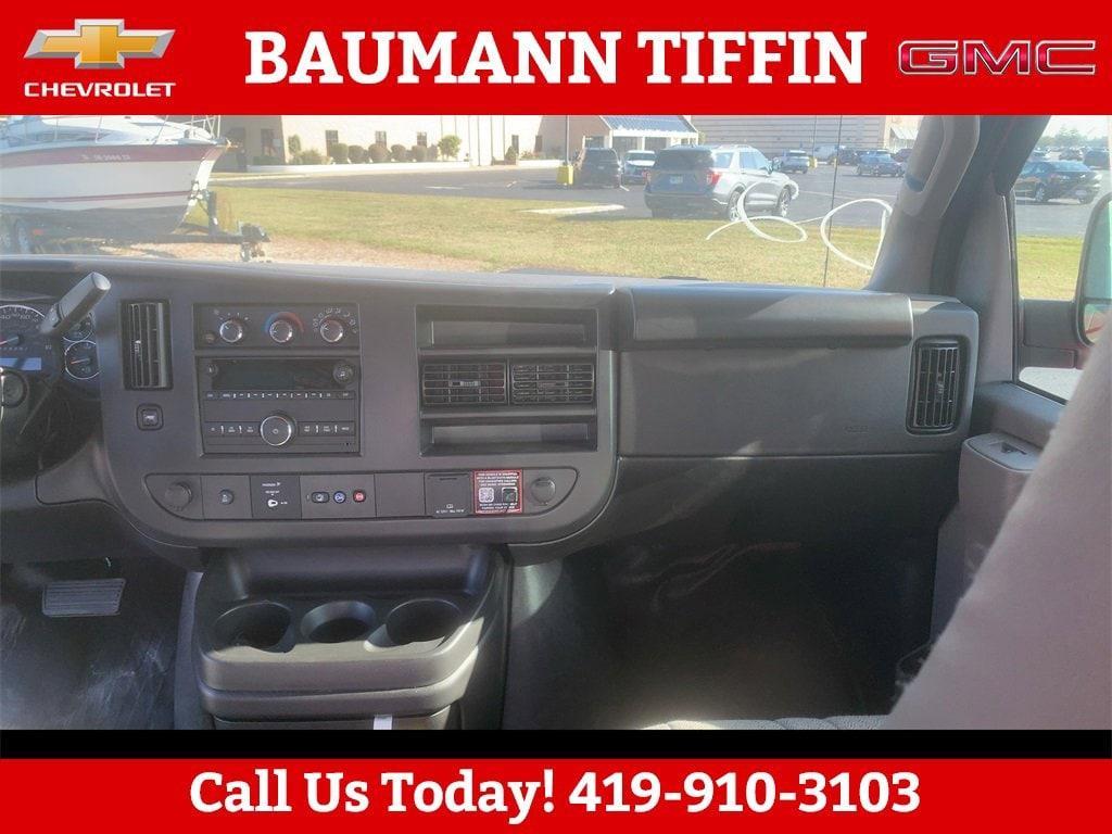 new 2025 GMC Savana 3500 car, priced at $51,975