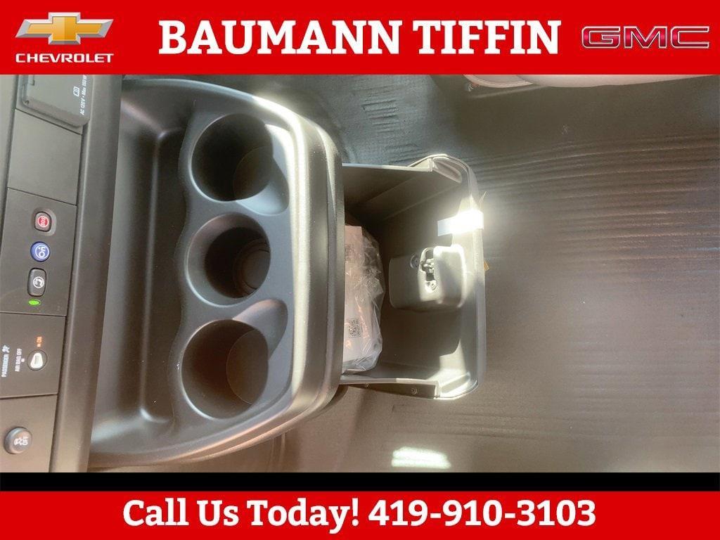 new 2025 GMC Savana 3500 car, priced at $51,975