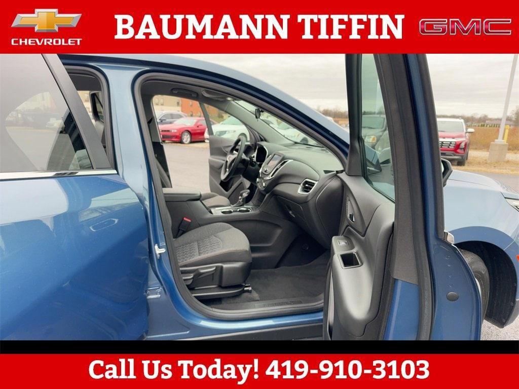 used 2024 Chevrolet Equinox car, priced at $22,302