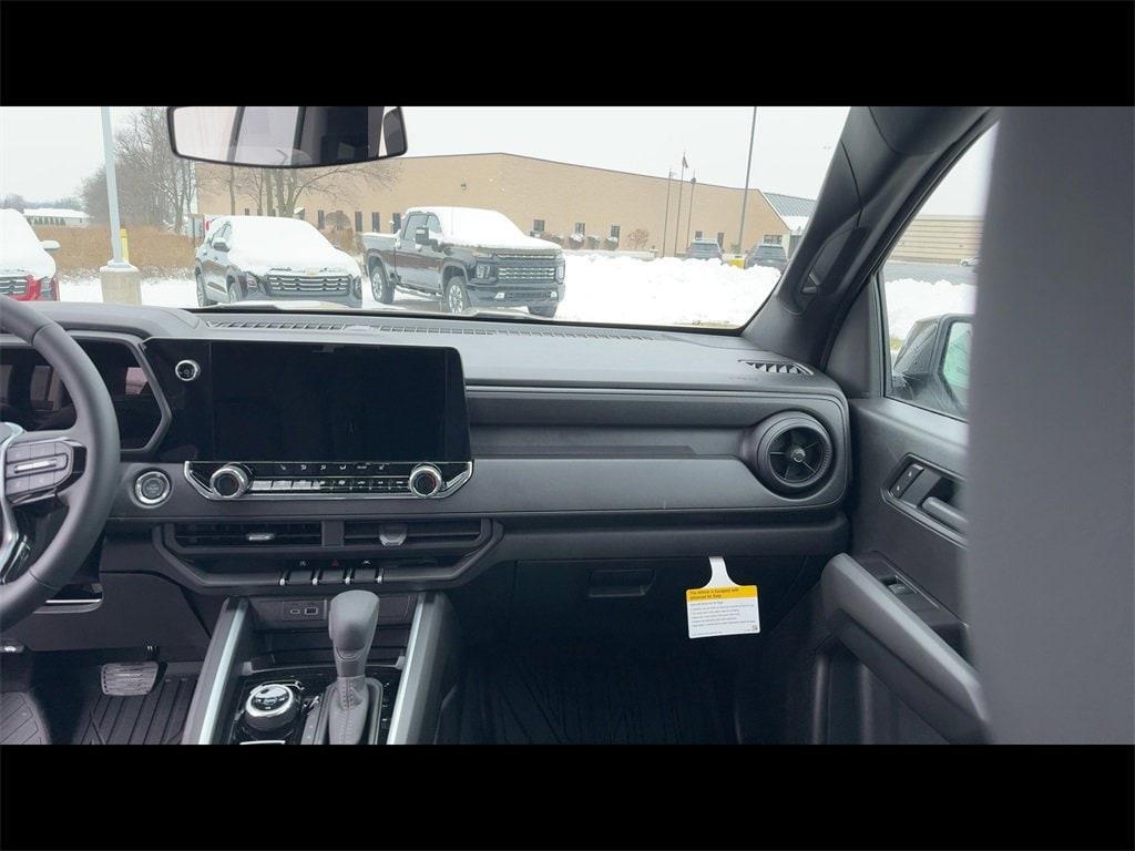 new 2026 Chevrolet Colorado car, priced at $44,610