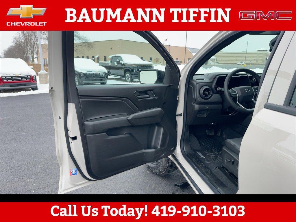 new 2026 Chevrolet Colorado car, priced at $44,610