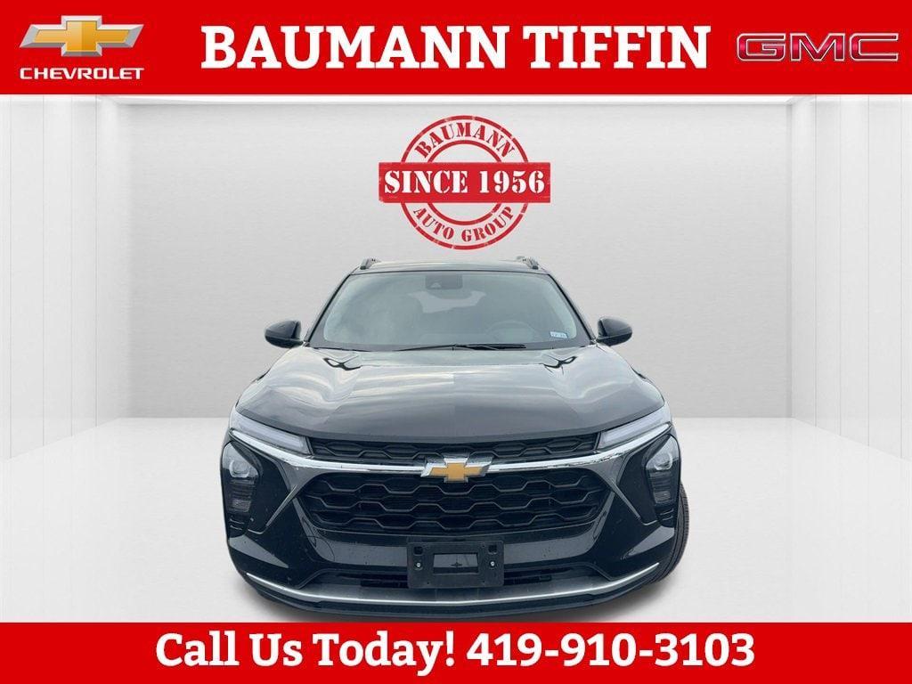 used 2025 Chevrolet Trax car, priced at $21,474