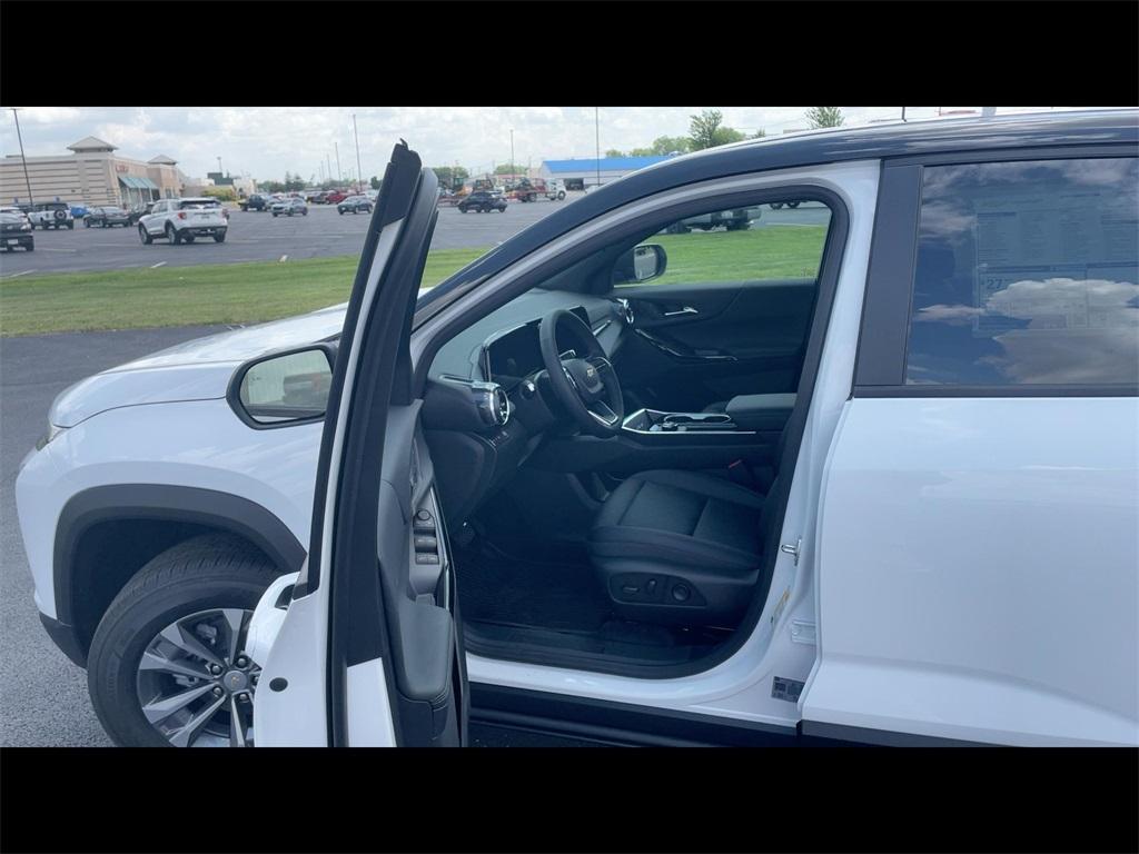 new 2026 Chevrolet Equinox car, priced at $31,523