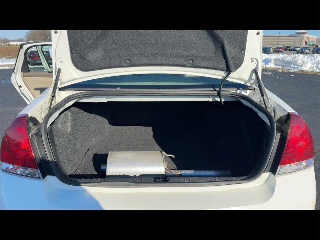 used 2007 Chevrolet Impala car, priced at $5,990