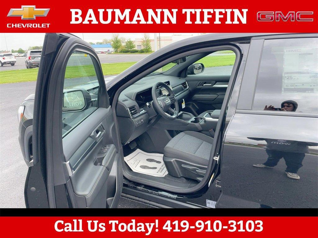new 2025 GMC Terrain car, priced at $32,778