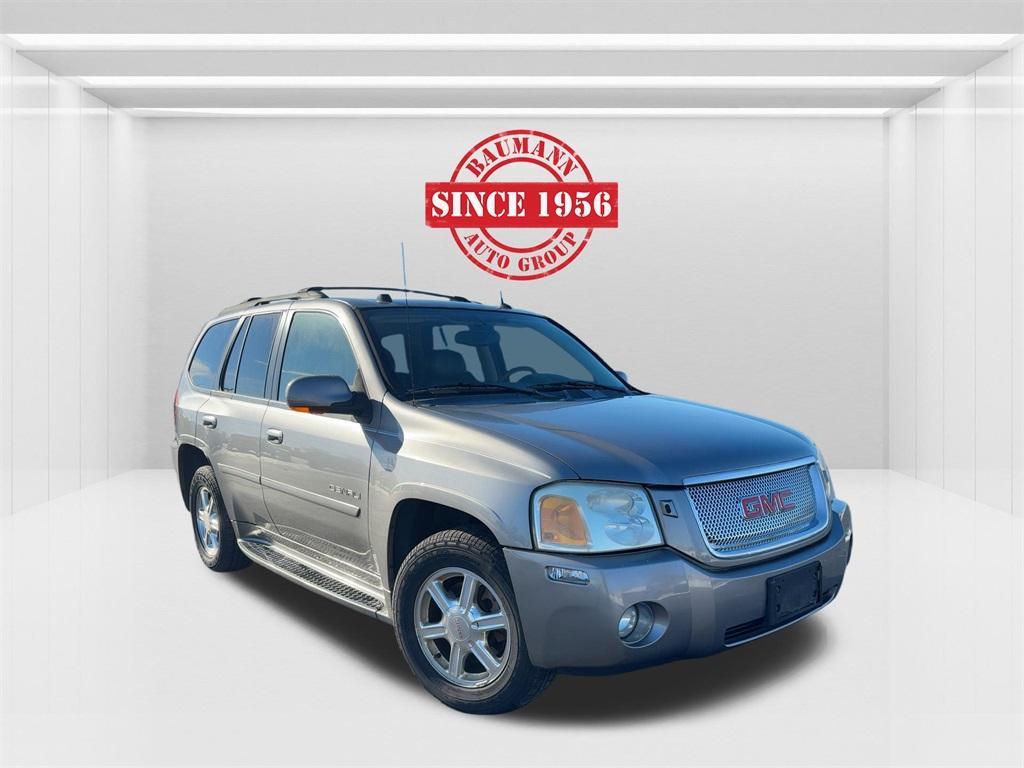 used 2005 GMC Envoy car, priced at $5,995