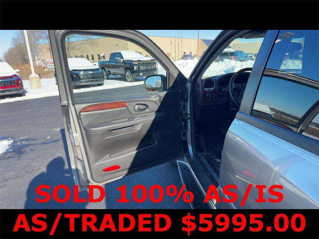 used 2005 GMC Envoy car, priced at $5,995