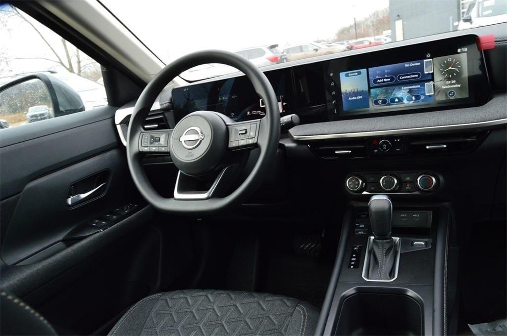 new 2025 Nissan Kicks car, priced at $23,901
