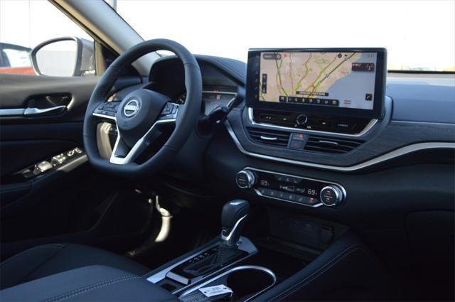 new 2025 Nissan Altima car, priced at $29,820