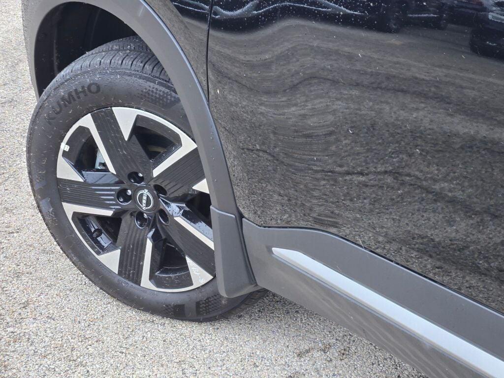 used 2025 Nissan Kicks car, priced at $22,897