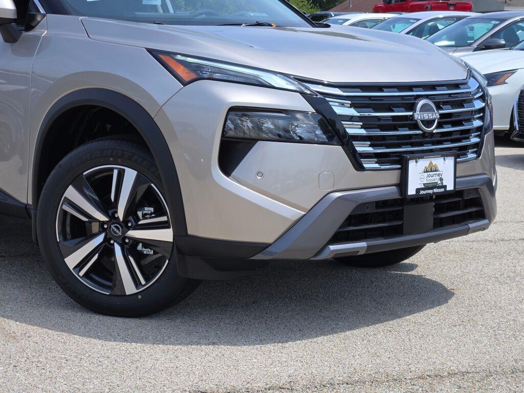 new 2025 Nissan Rogue car, priced at $37,385