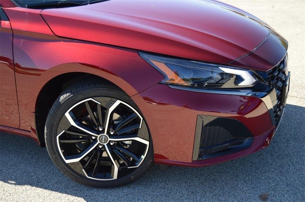 new 2025 Nissan Altima car, priced at $29,140