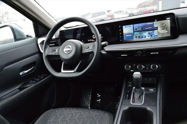 new 2025 Nissan Kicks car, priced at $23,760