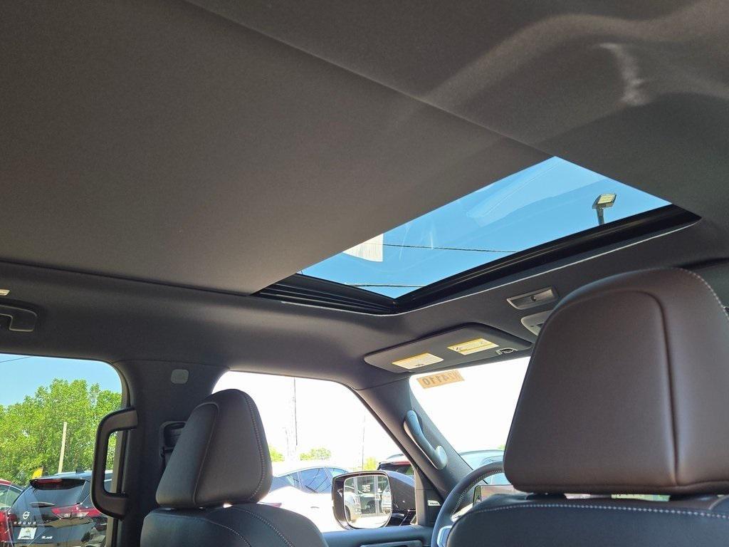 new 2025 Nissan Armada car, priced at $76,195