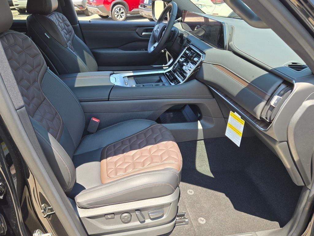 new 2025 Nissan Armada car, priced at $76,195