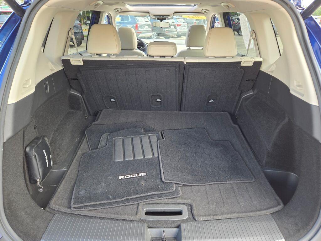 used 2021 Nissan Rogue car