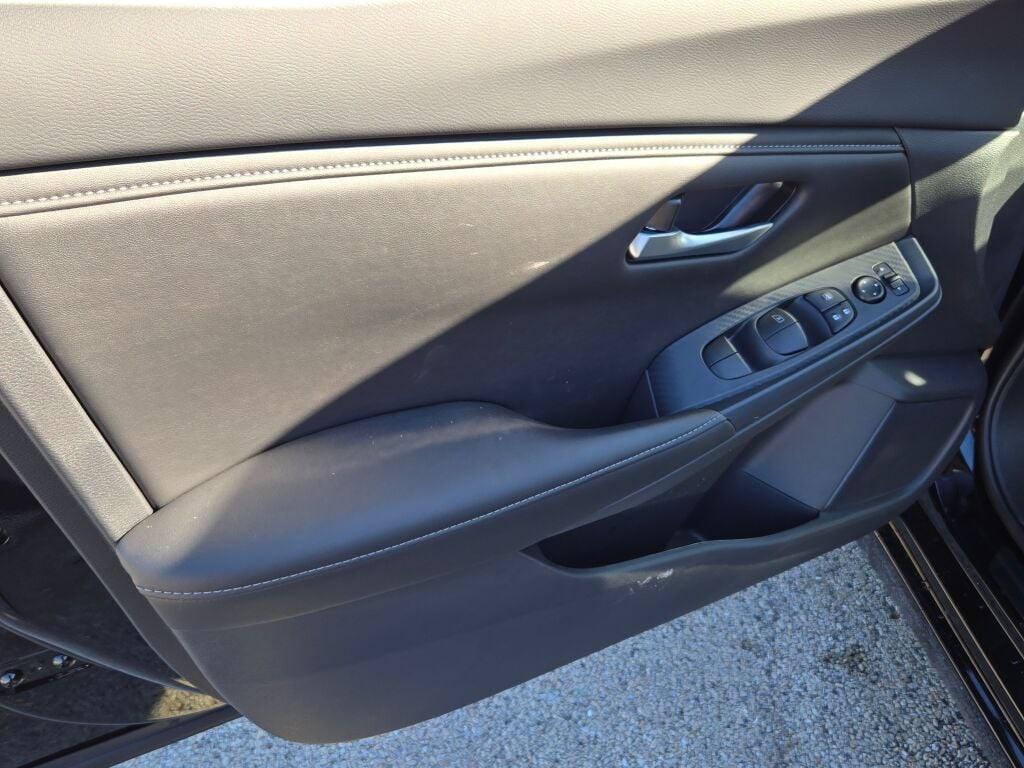 new 2025 Nissan Sentra car, priced at $19,997