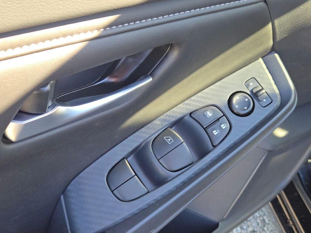 new 2025 Nissan Sentra car, priced at $19,997