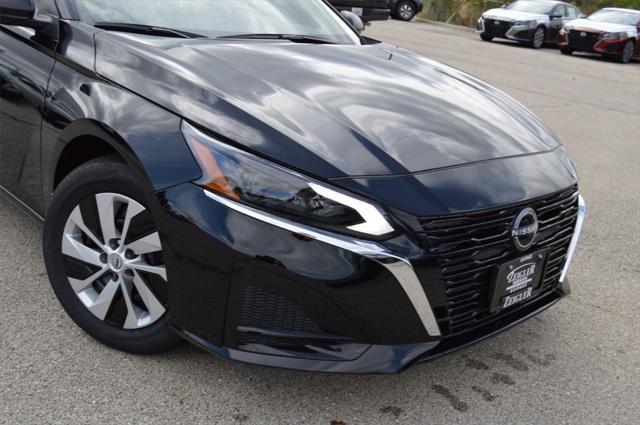new 2025 Nissan Altima car, priced at $22,800