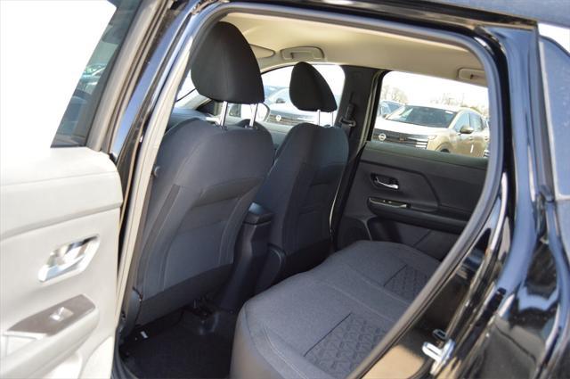 new 2025 Nissan Kicks car, priced at $23,940