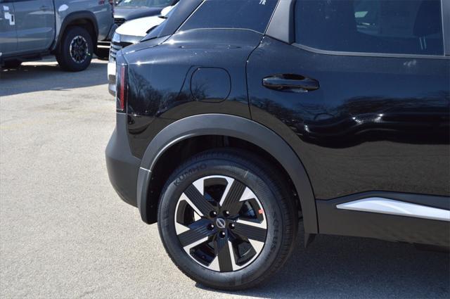 new 2025 Nissan Kicks car, priced at $23,940