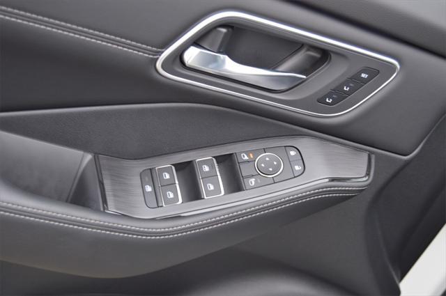 new 2025 Nissan Rogue car, priced at $39,395