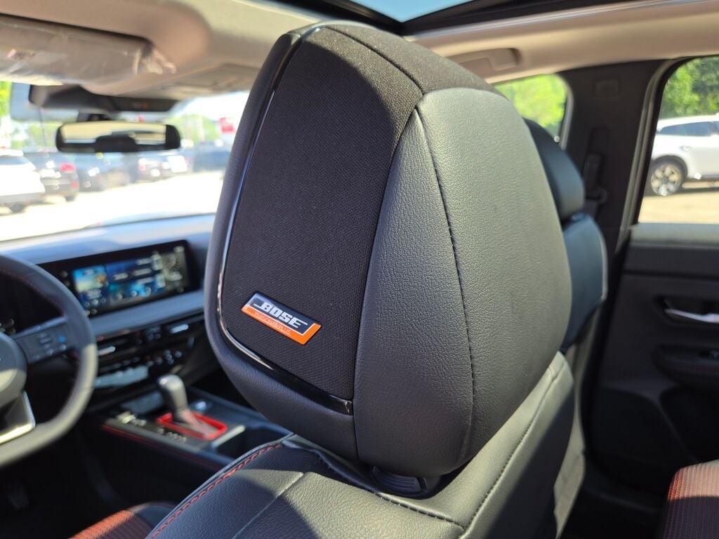 new 2025 Nissan Kicks car, priced at $27,638