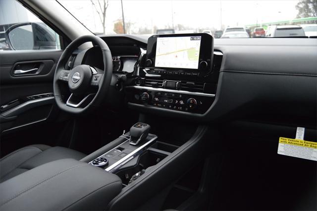 new 2025 Nissan Pathfinder car, priced at $39,010