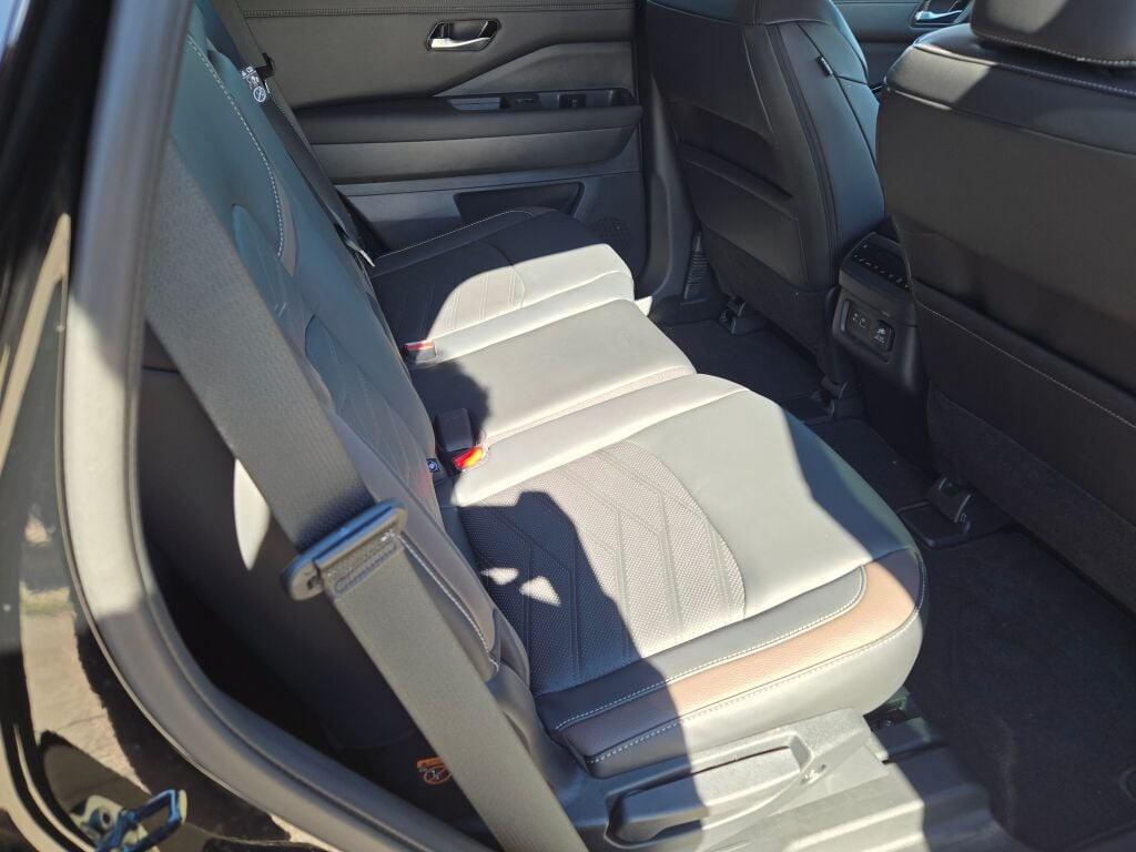 new 2025 Nissan Pathfinder car, priced at $44,947