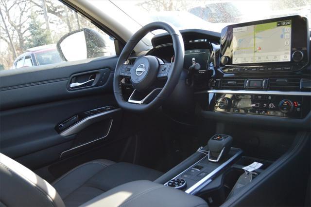 new 2025 Nissan Pathfinder car, priced at $46,005