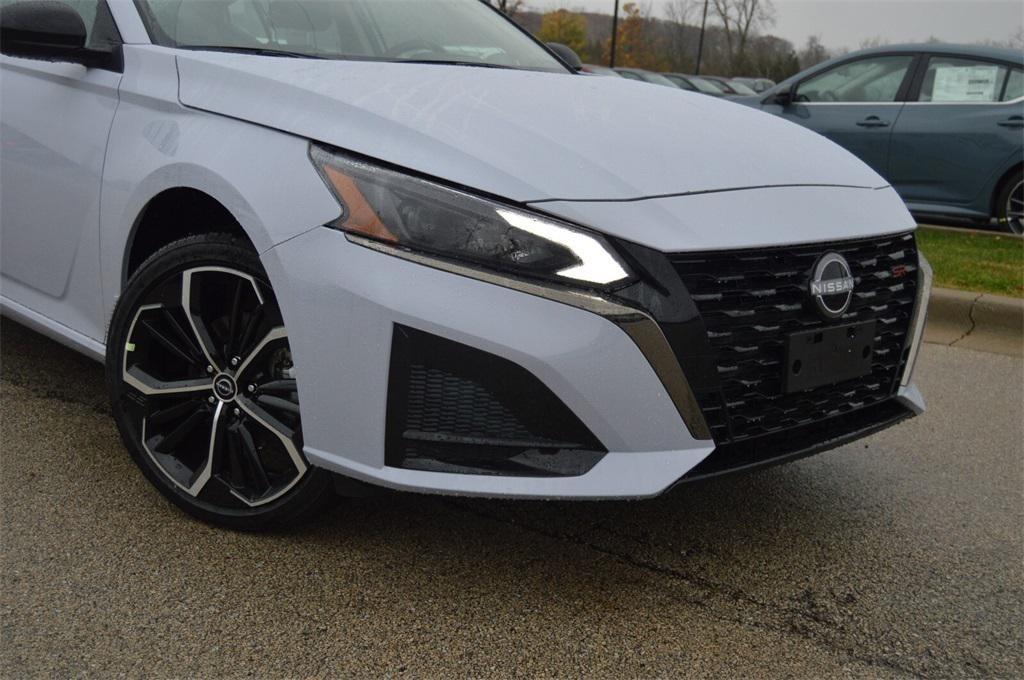 new 2025 Nissan Altima car, priced at $30,262