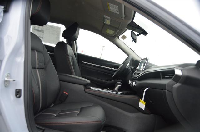 new 2025 Nissan Altima car, priced at $27,220