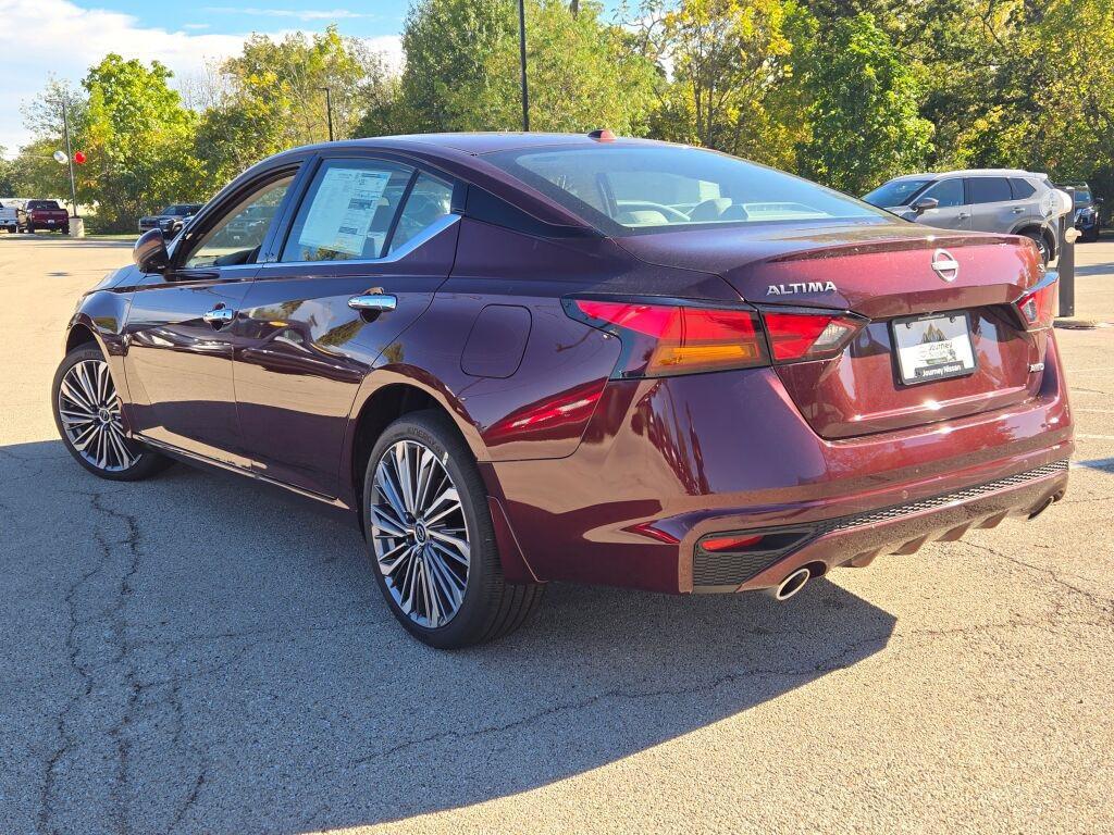 new 2025 Nissan Altima car, priced at $35,101