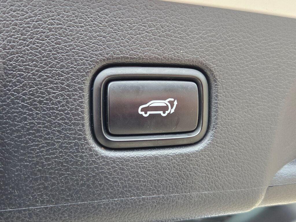 used 2022 Hyundai Palisade car, priced at $23,392