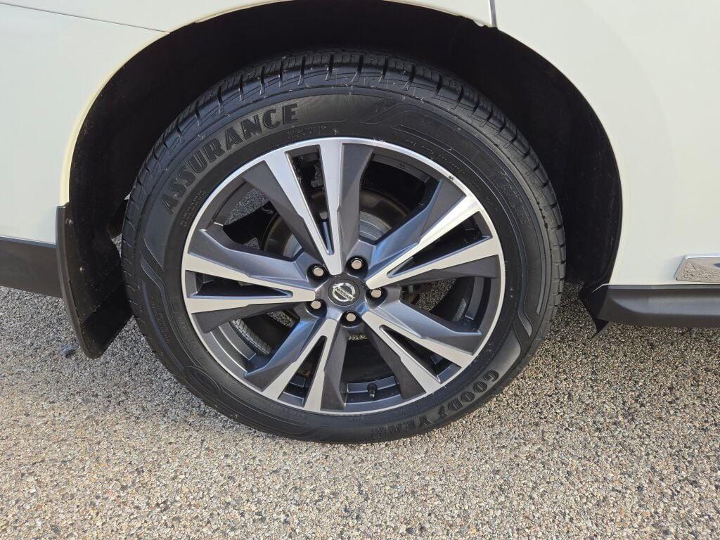 used 2019 Nissan Pathfinder car, priced at $16,997