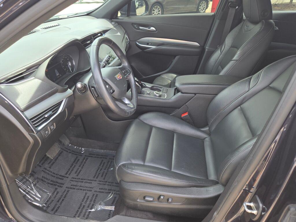 used 2023 Cadillac XT4 car, priced at $24,994