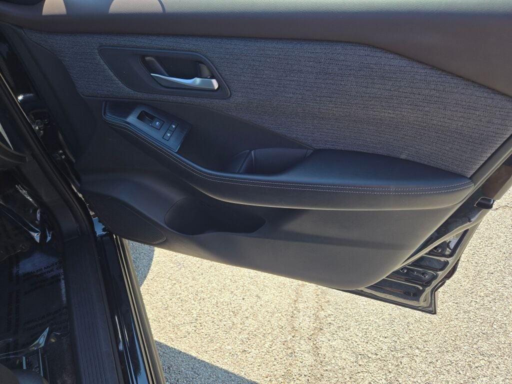 used 2023 Nissan Rogue car, priced at $19,997