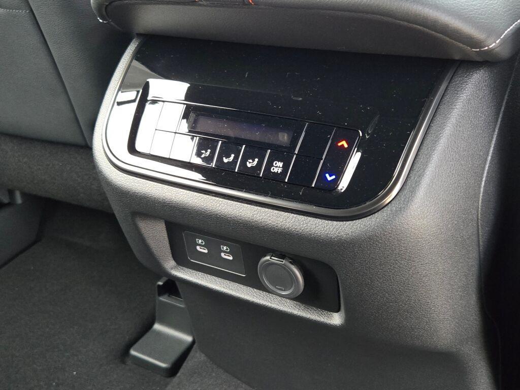 new 2025 Nissan Armada car, priced at $71,506