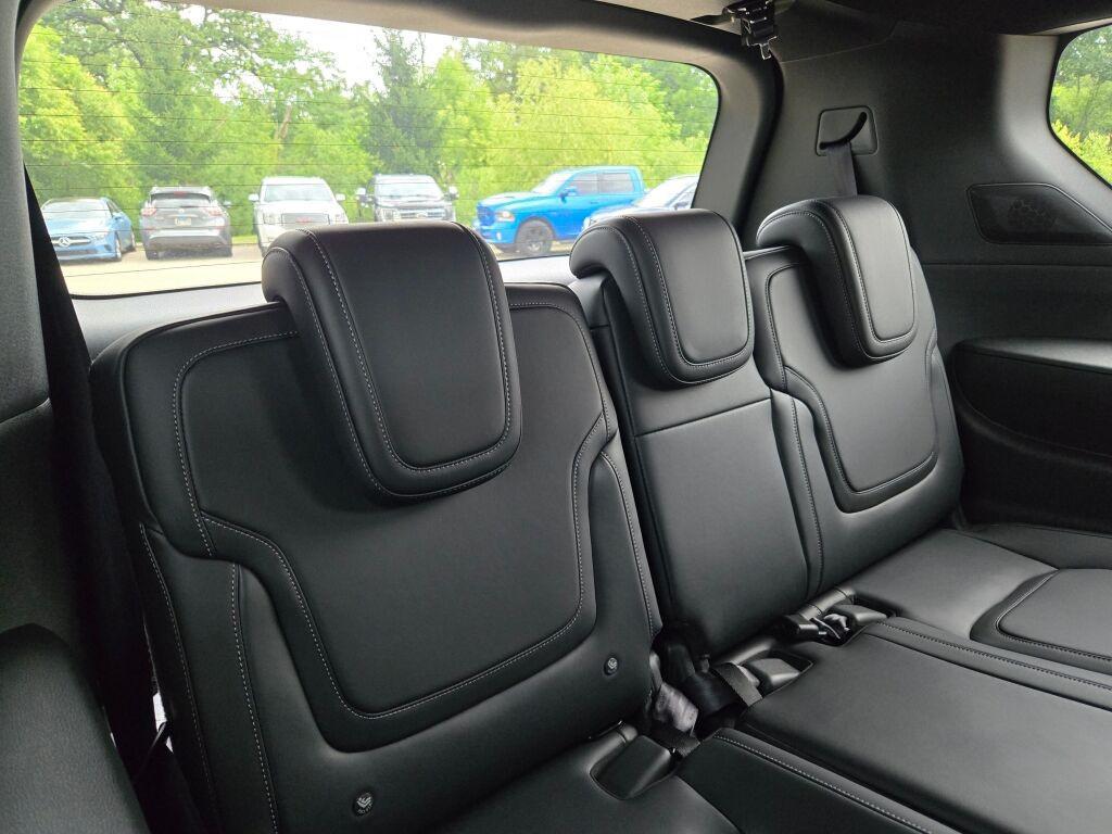 new 2025 Nissan Armada car, priced at $71,506