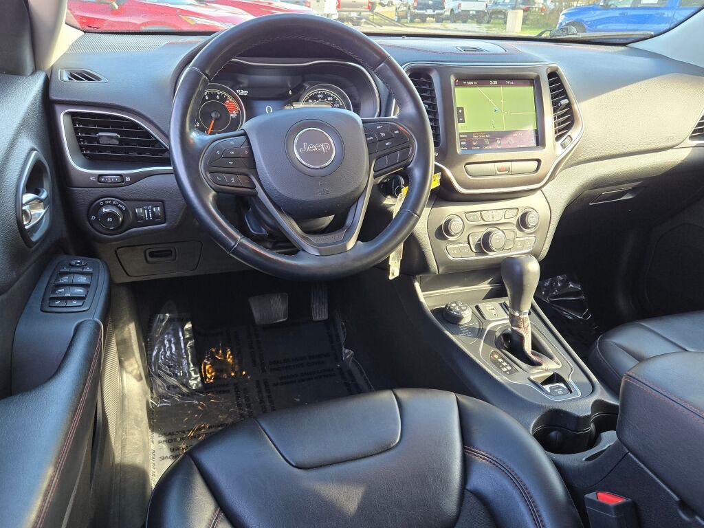 used 2020 Jeep Cherokee car, priced at $23,759