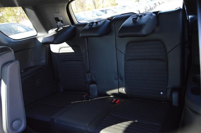new 2025 Nissan Pathfinder car, priced at $39,050