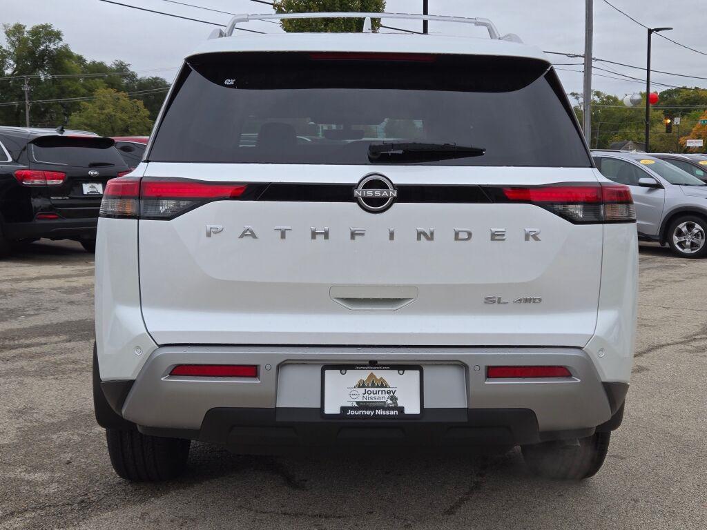 new 2025 Nissan Pathfinder car, priced at $38,382