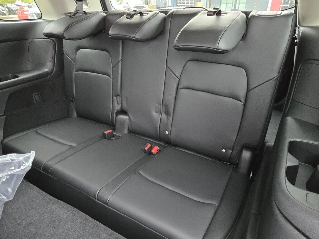 new 2025 Nissan Pathfinder car, priced at $38,382