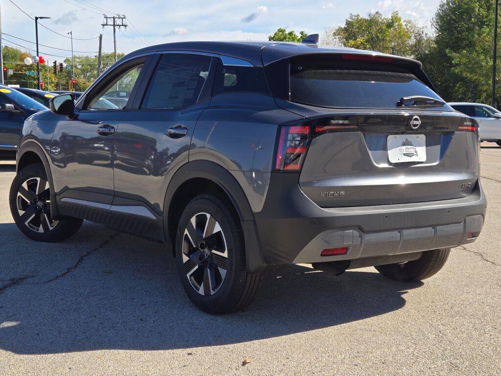 new 2025 Nissan Kicks car, priced at $25,221